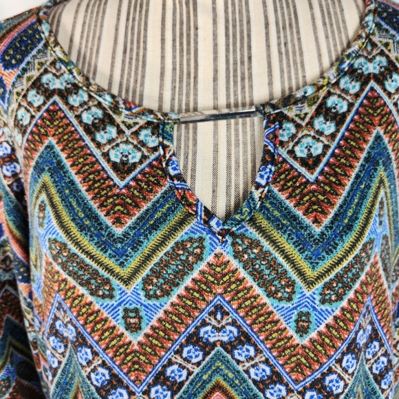 Bleeker & McDougal Multicolored Print Notched Neck w/ Bar Long Sleeve Top XLarge - Picture 2 of 7